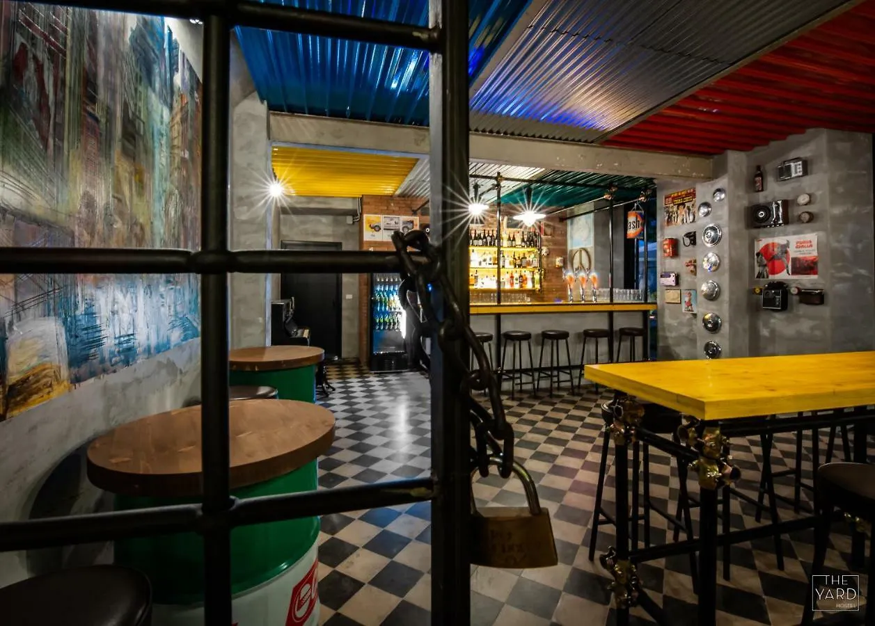 The Yard Hostel Katania